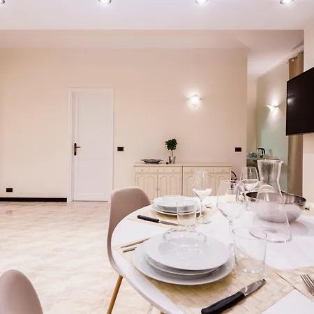 Casaviva - Elegant Bilo With Shared Pool In Nervi Apartment Genoa