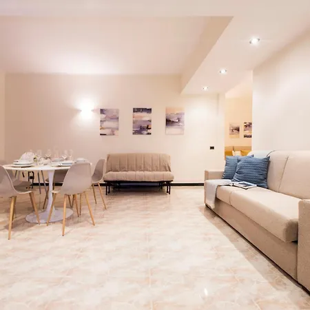 Casaviva - Elegant Bilo With Shared Pool In Nervi * Genua